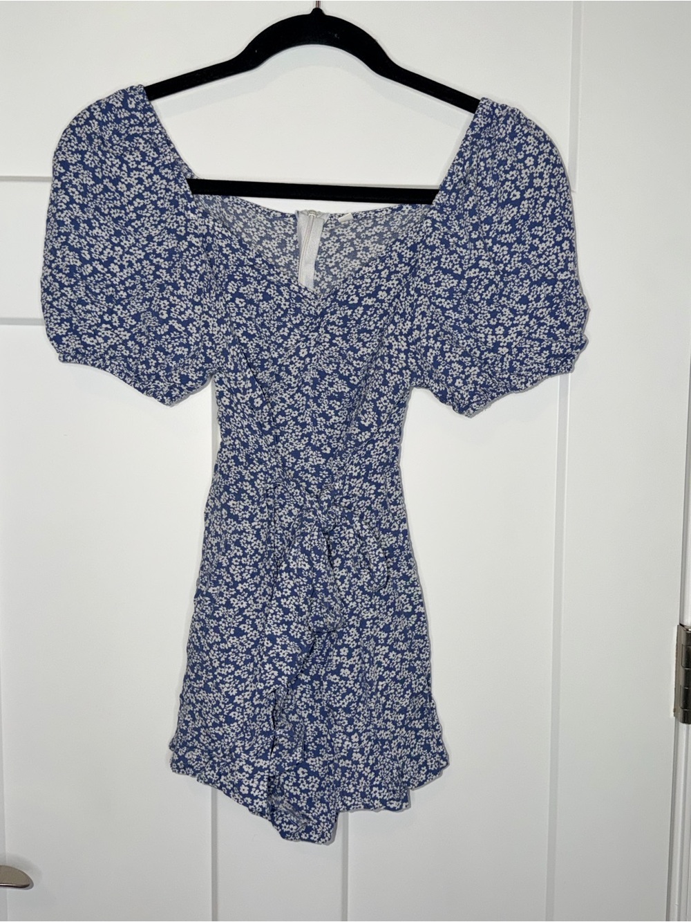 Blue and White Floral Puff Sleeve Romper